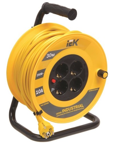 УК30 4 места, 30м (WKP15-16-04-30). Удлинитель на катушке Industrial. IEK в Чите